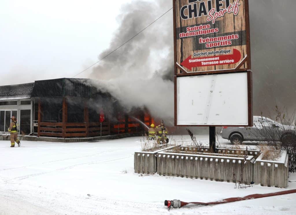Vingt pompiers viennent à bout de l’incendie