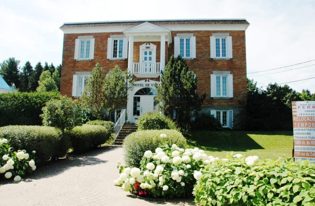 Le règlement 813 battu à plate couture à Saint-Adolphe!