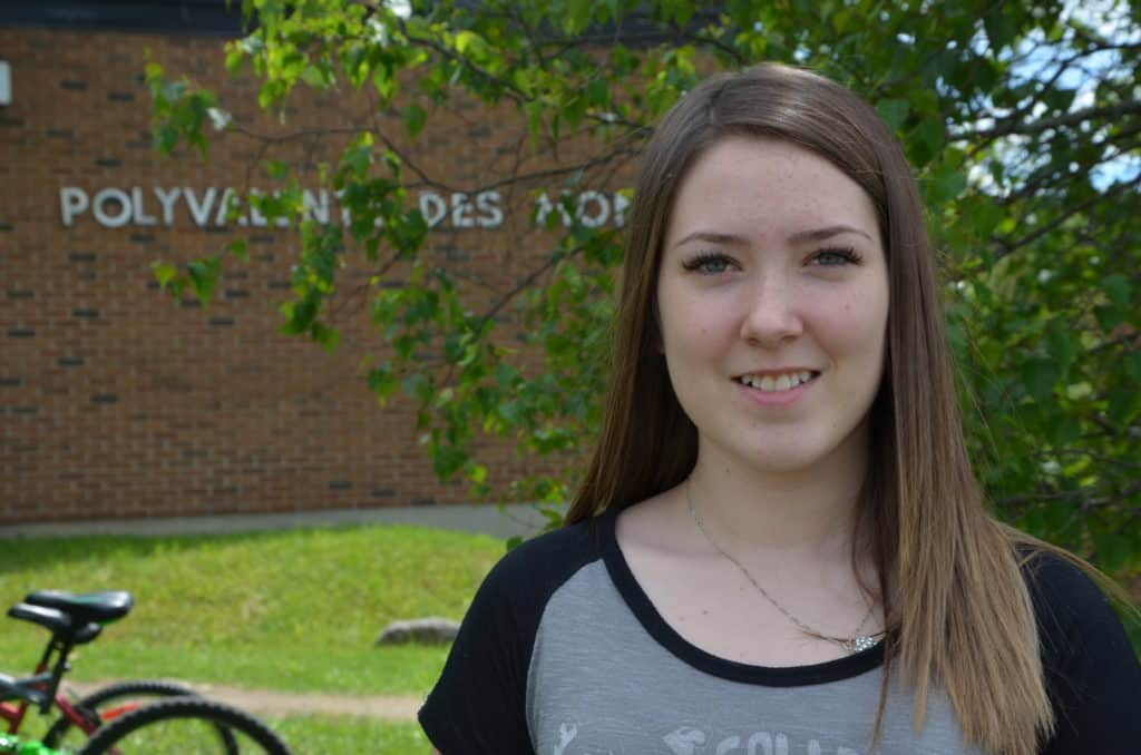 Mélanie et Cédric étudieront dans un « prep school »