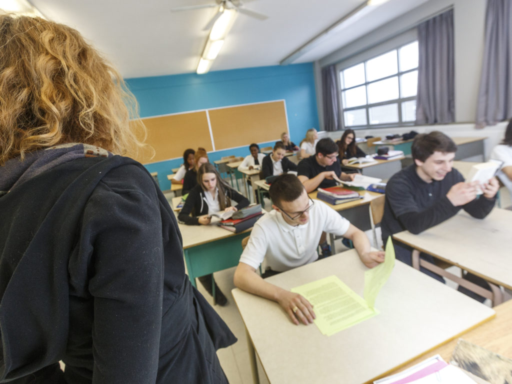 Abolition des commissions scolaires: plusieurs modifications sous la loupe