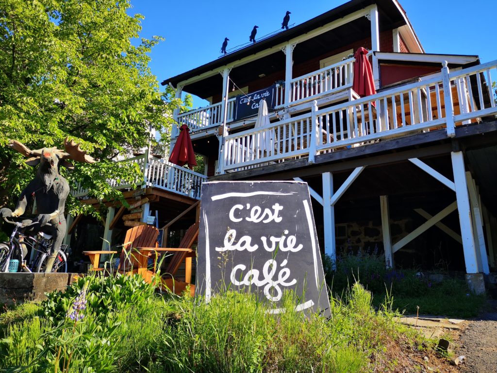 Une restauratrice dénonce les multiples contraintes imposées par Québec