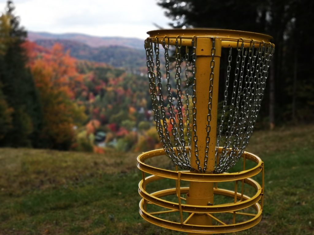 Chronique “J’ai testé”: Disc golf avec vue à Vallée Bleue