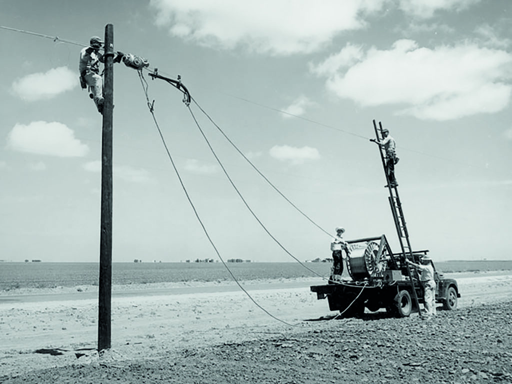 Et la lumière électrique jaillit! La Coopérative d’électricité de Lac-Supérieur
