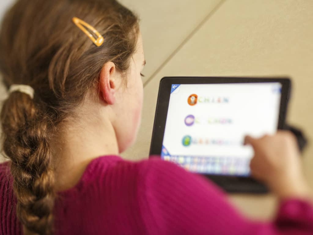 Le PREL veut « réconforter, applaudir et féliciter »