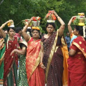 Pèlerins lors du Thaipusam. (Photo Gérard Coderre)
