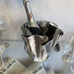 Une création d’Antoine, aux accents modernes. (Photo L’info du Nord – Sarah St-Denis)