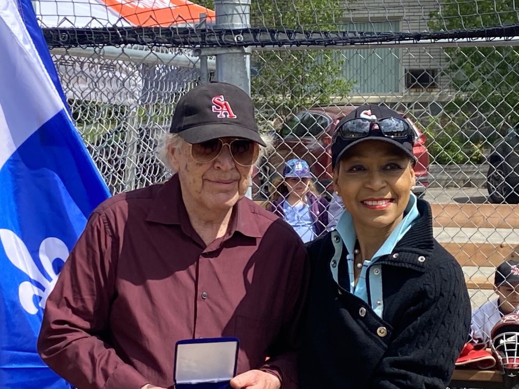 Un artisan du baseball mineur honoré à Sainte-Agathe