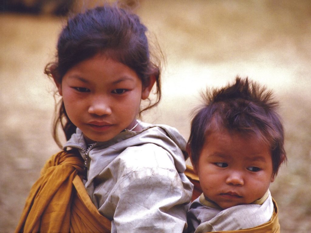 Le baci (Laos)