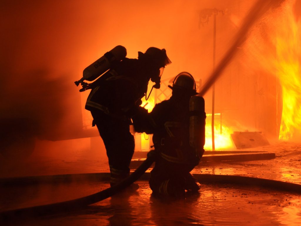 Un jeune de 18 ans meurt dans un incendie