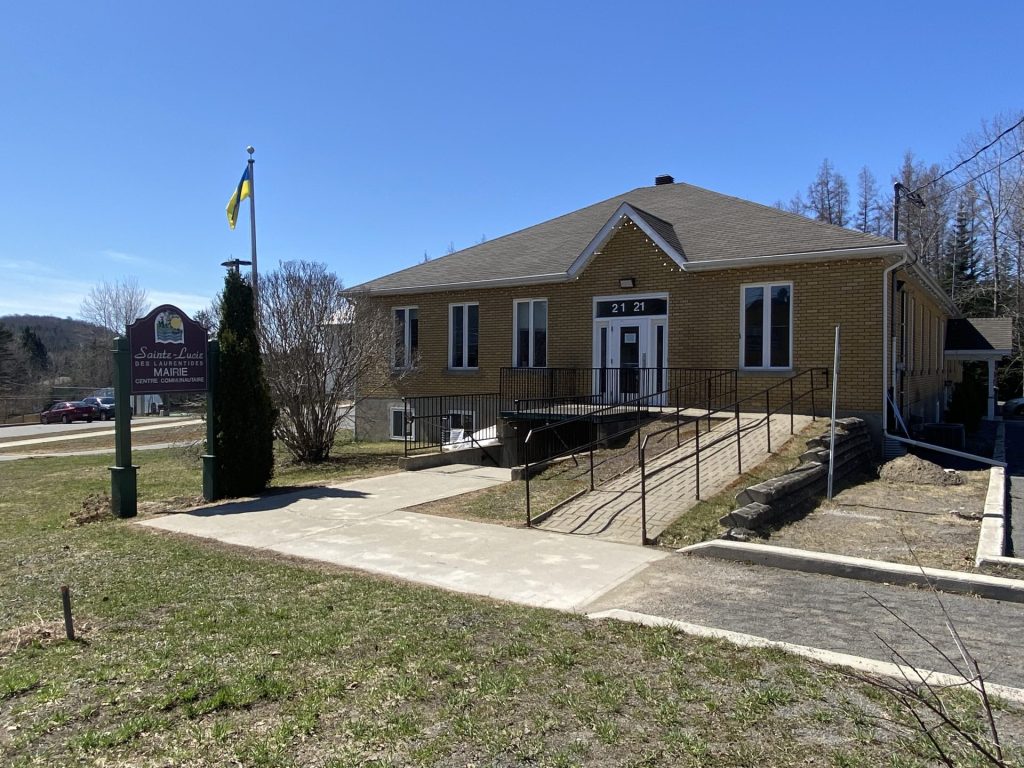 Tensions à Sainte-Lucie-des-Laurentides, le maire est épuisé