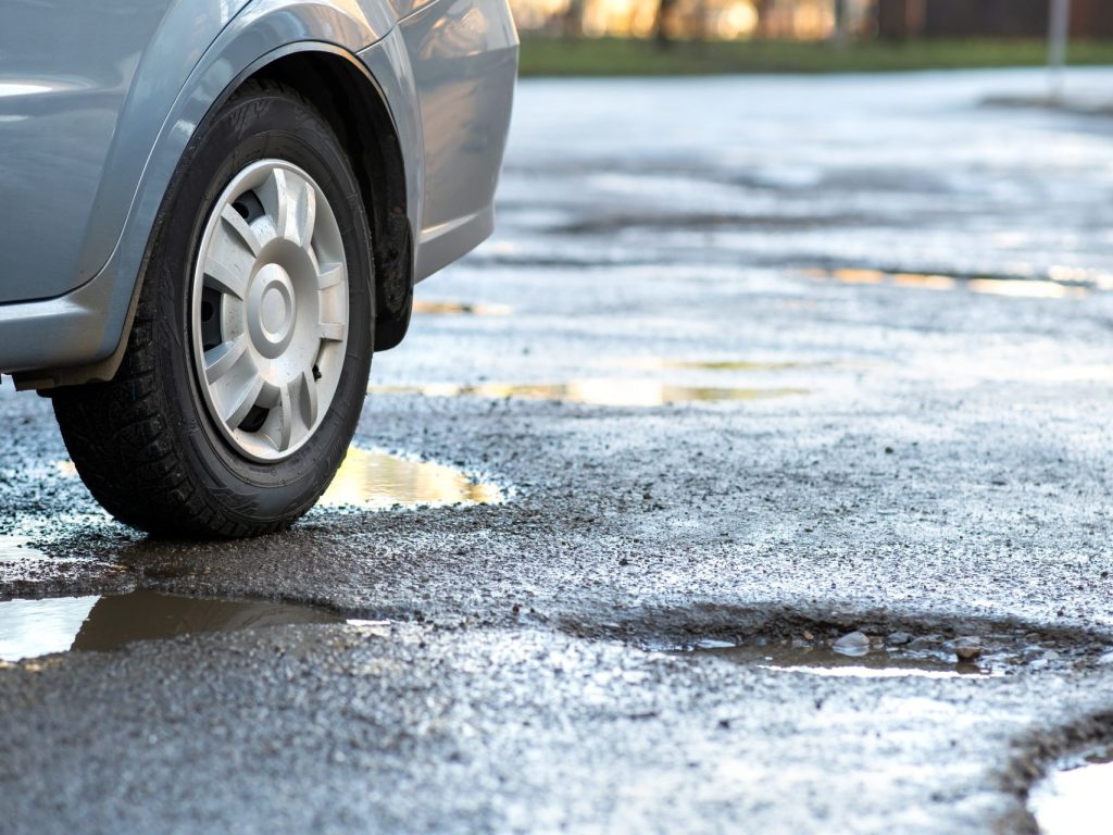 Les routes laurentiennes parmi les pires de la province