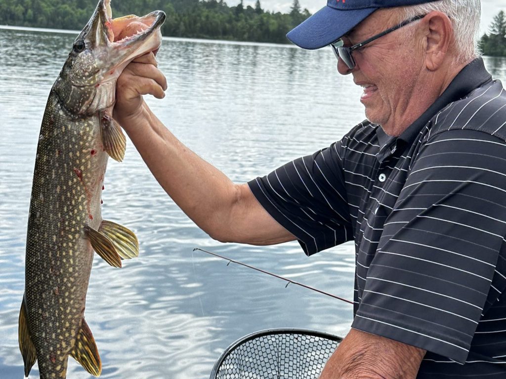 Une histoire de pêche sur le lac des Sables