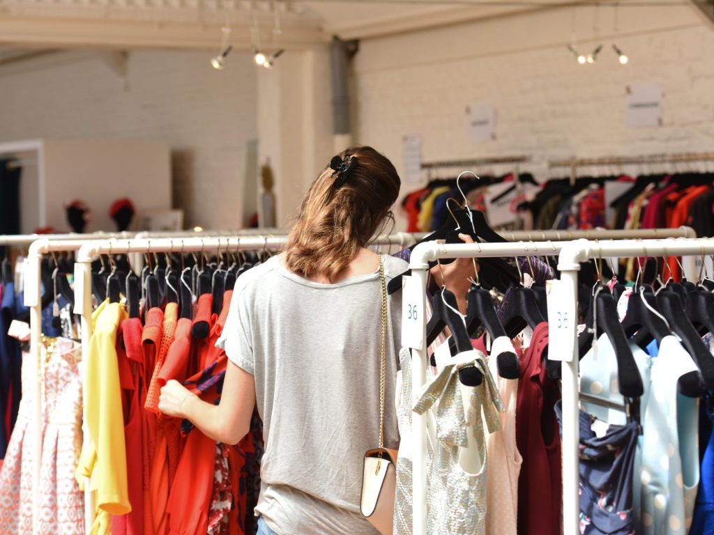 L’essor de la location et de la mode d’occasion