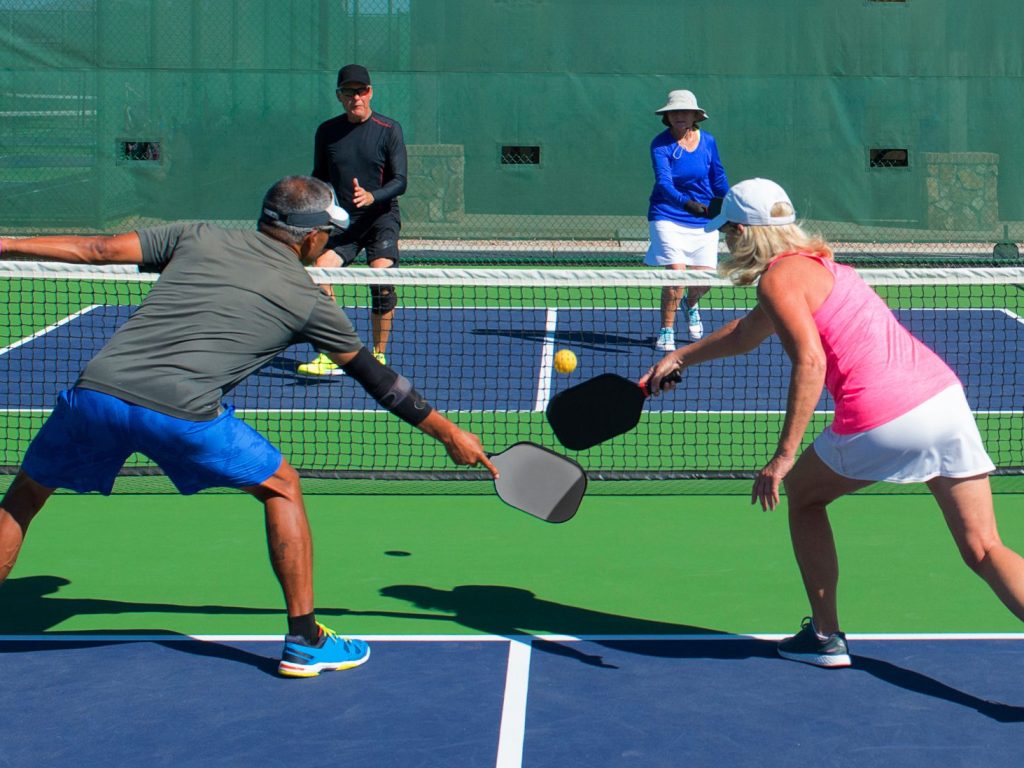 Le pickleball, victime de son succès