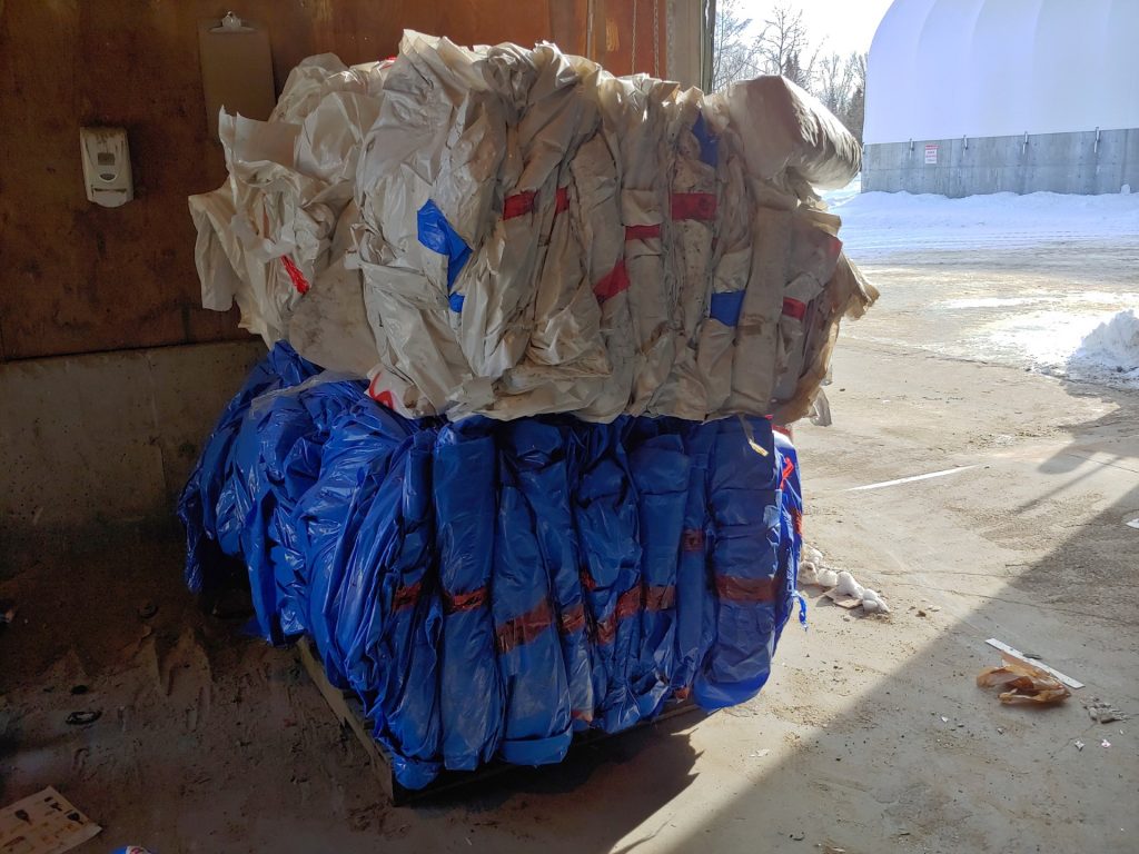Des résultats probants pour le projet de valorisation des plastiques orphelins dans les Laurentides