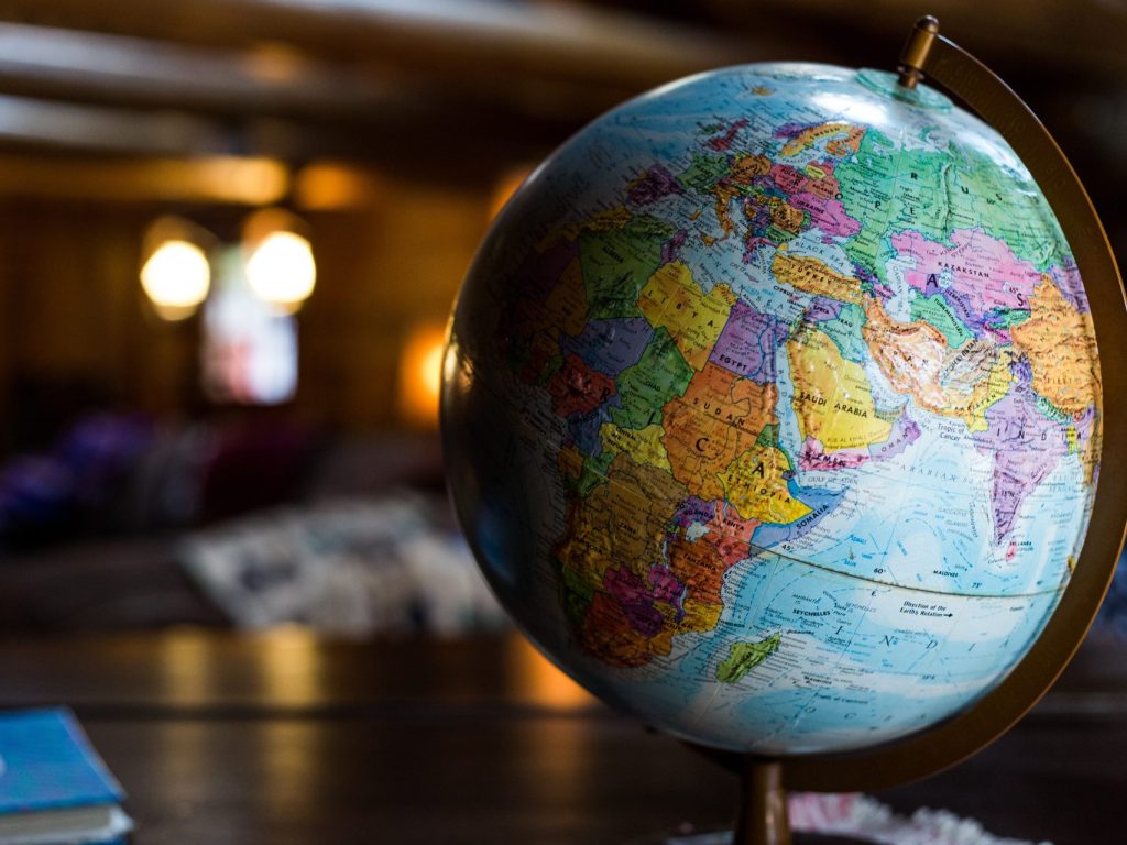 Faire le tour du monde par des rencontres interculturelles