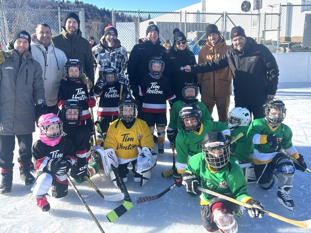 Du hockey comme dans le bon vieux temps à Sainte-Agathe