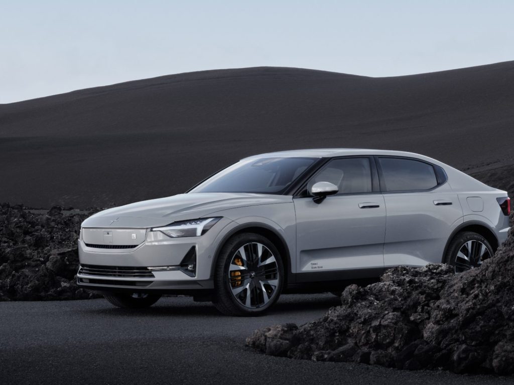 La Polestar 2 obtient une légère mise à jour pour 2025