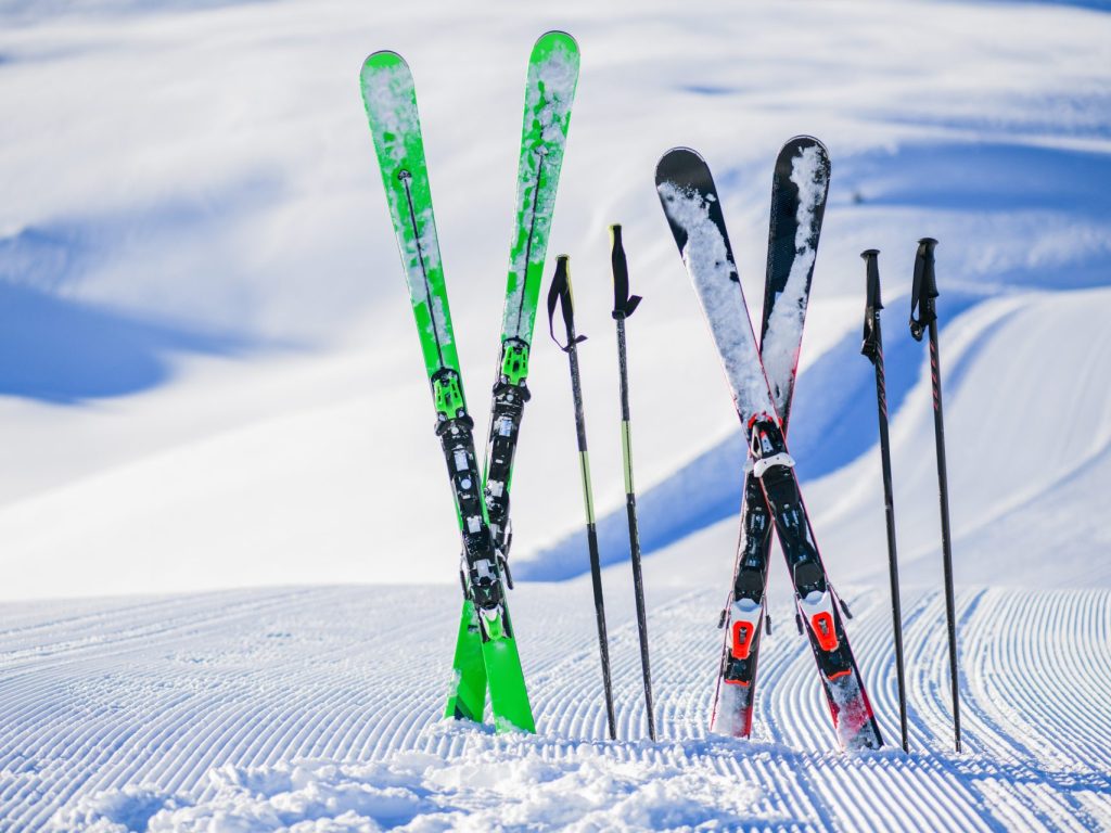 « Hommage aux femmes canadiennes dans le ski »