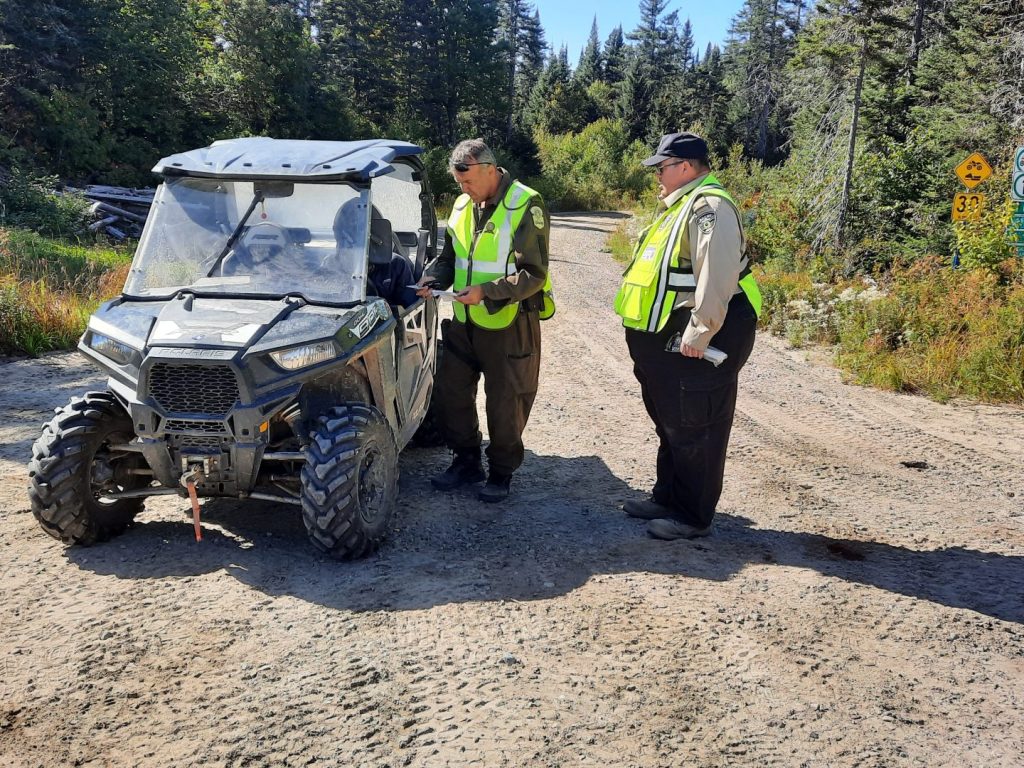 Les services de police du Québec dressent le bilan de l’opération nationale Quad