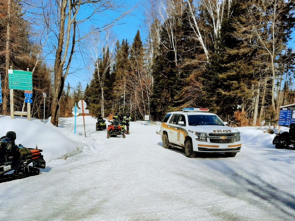 Les policiers et la FCMQ ont à l’œil les motoneigistes
