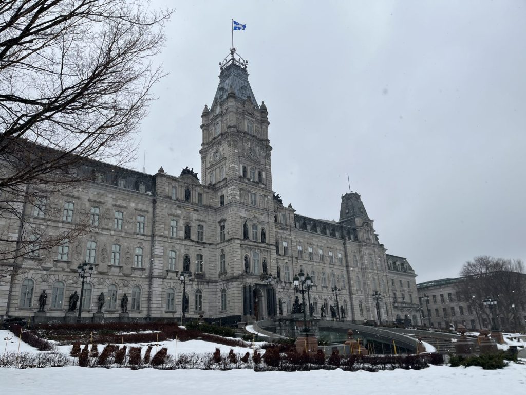 Un déficit record à hauteur de 13,6 milliards de dollars