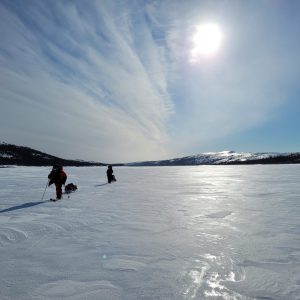 Jour 22, 28 février, section de lac de la hutte sauvage sur la rivière George Photo gracieuseté
